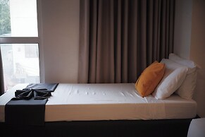 The Upperhouse Hotel – Boutique Stay with City & River Views