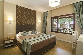 Kustur Club Holiday Village