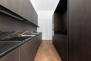 Brera Apartments in San Babila