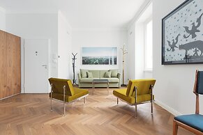 Brera Apartments in San Babila