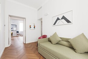 Brera Apartments in San Babila