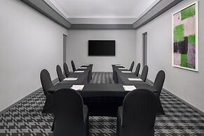 Holiday Inn Johannesburg Airport by IHG