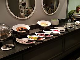 Holiday Inn Johannesburg Airport by IHG