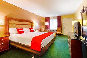 OYO Hotel Lebanon MO I-44