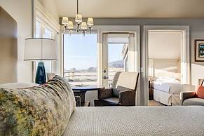 The Waves/The Argonauta Inn/The White Heron Lodge