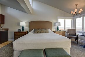 The Waves/The Argonauta Inn/The White Heron Lodge