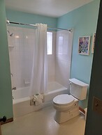 The Waves/The Argonauta Inn/The White Heron Lodge