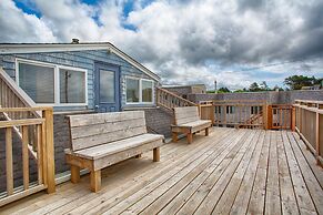 The Waves/The Argonauta Inn/The White Heron Lodge