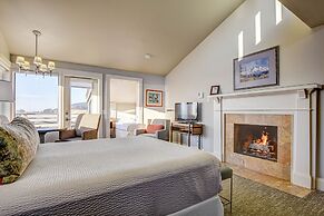 The Waves/The Argonauta Inn/The White Heron Lodge