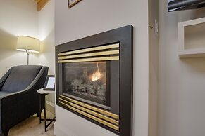 The Waves/The Argonauta Inn/The White Heron Lodge