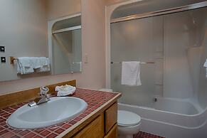 The Waves/The Argonauta Inn/The White Heron Lodge