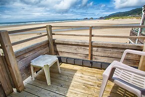 The Waves/The Argonauta Inn/The White Heron Lodge