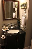 Brookside Inn Boutique Hotel