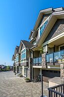 Brookside Inn Boutique Hotel