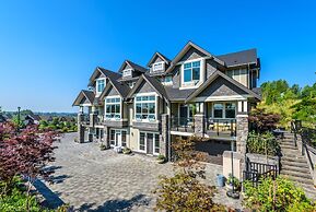 Brookside Inn Boutique Hotel