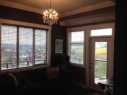 Brookside Inn Boutique Hotel