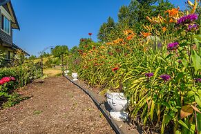 Brookside Inn Boutique Hotel