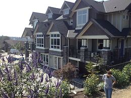 Brookside Inn Boutique Hotel