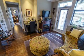 Brookside Inn Boutique Hotel