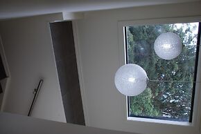 Deville at Healesville