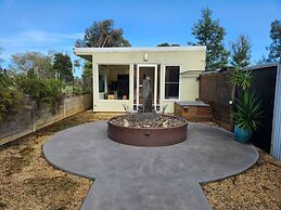 Deville at Healesville