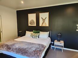 Deville at Healesville