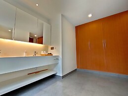 PRAN-A-LUXE Exclusive Pool Villa