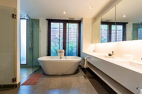 PRAN-A-LUXE Exclusive Pool Villa