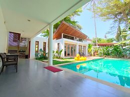 PRAN-A-LUXE Exclusive Pool Villa