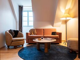 Mercure Maintenon