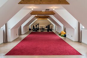 Mercure Maintenon