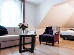 Mercure Maintenon