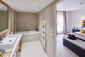 Mercure Maintenon