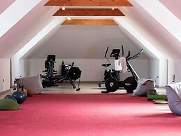 Mercure Maintenon