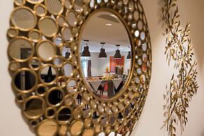Mercure Maintenon