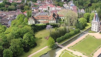 Mercure Maintenon