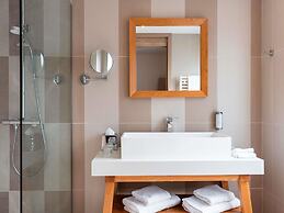 Mercure Maintenon