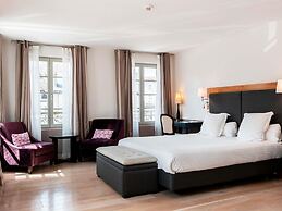Mercure Maintenon