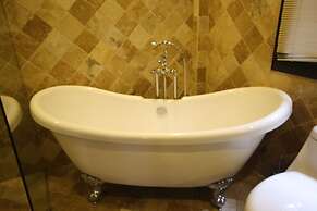 Cedros Inn Boutique Hotel