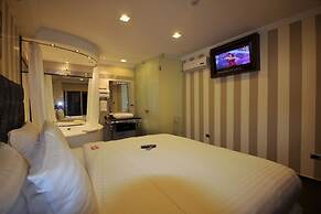 Cedros Inn Boutique Hotel