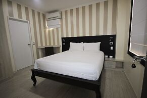 Cedros Inn Boutique Hotel