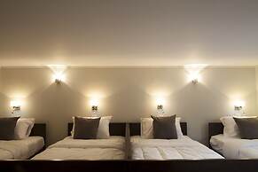 Golden Mountain Hostel