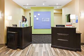 Holiday Inn Express & Suites Davenport by IHG