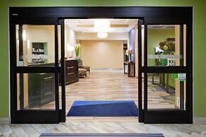 Holiday Inn Express & Suites Davenport by IHG