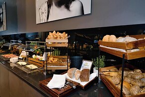 Hotel AMANO Grand Central