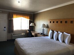 Lake Point Lodge