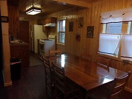 Embers Lodge and Cabins