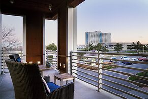 Bungalow Hotel