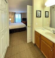 Smart Suites, Ascend Hotel Collection