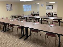 Smart Suites, an Ascend Collection Hotel